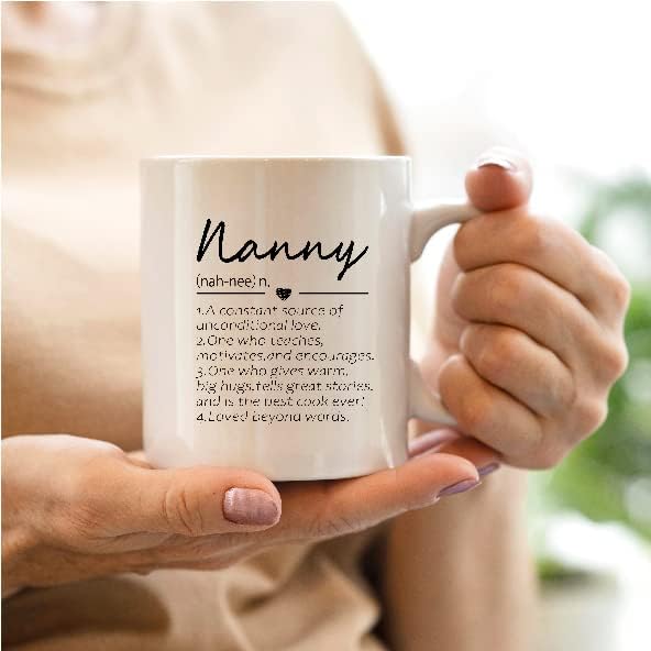 Чаши за кафе QASHWEY Nanny Definition Чаша, Подаръци за Рожден Ден Баба-Бавачка за Внучка на Внук, най-Добрите Подаръци за баби-Детегледачки, Керамична Чаша С Двустранно Принто